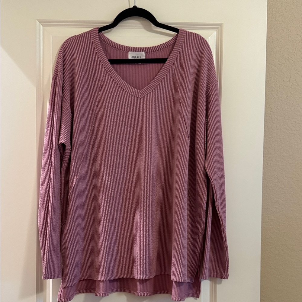 Andree Dusty Rose Waffle V-Neck Long Sleeve Top